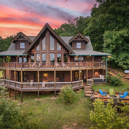 Sky High Lodge By Bk Stays. Large Cabin. Amazing Views. Game Room. Jacuzzi. Six Bedrooms. Sleeps 12 Blue Ridge Extérieur photo