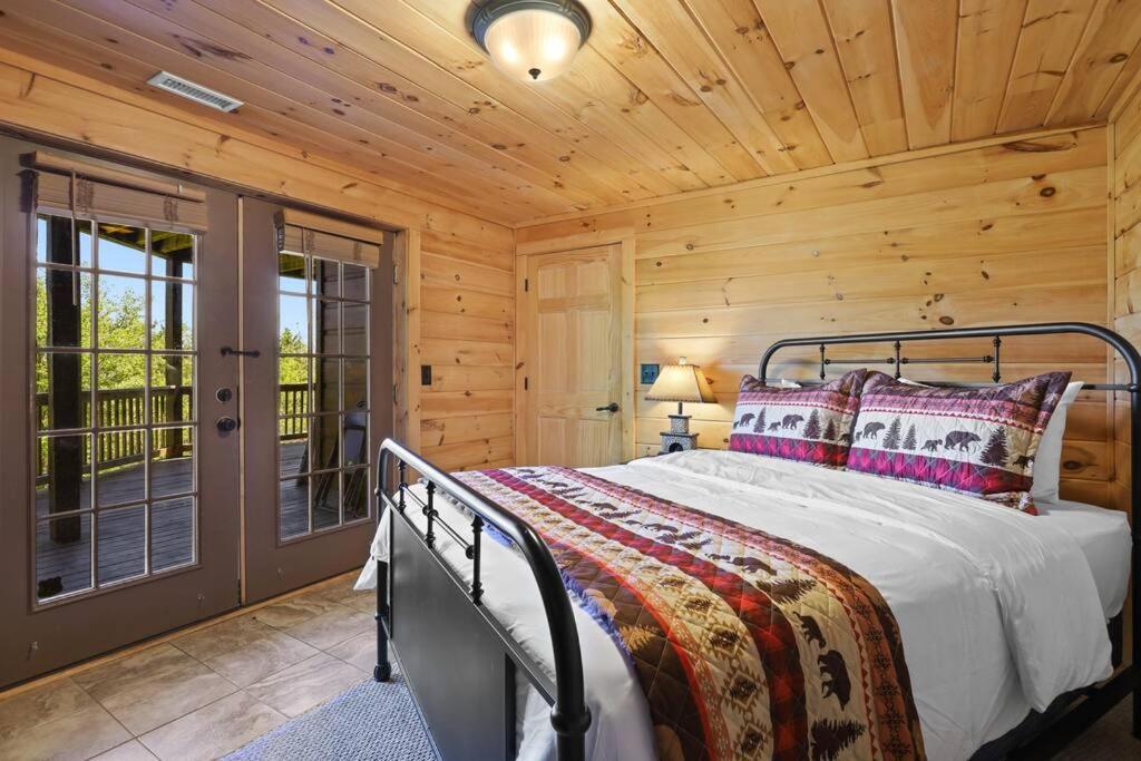 Sky High Lodge By Bk Stays. Large Cabin. Amazing Views. Game Room. Jacuzzi. Six Bedrooms. Sleeps 12 Blue Ridge Extérieur photo