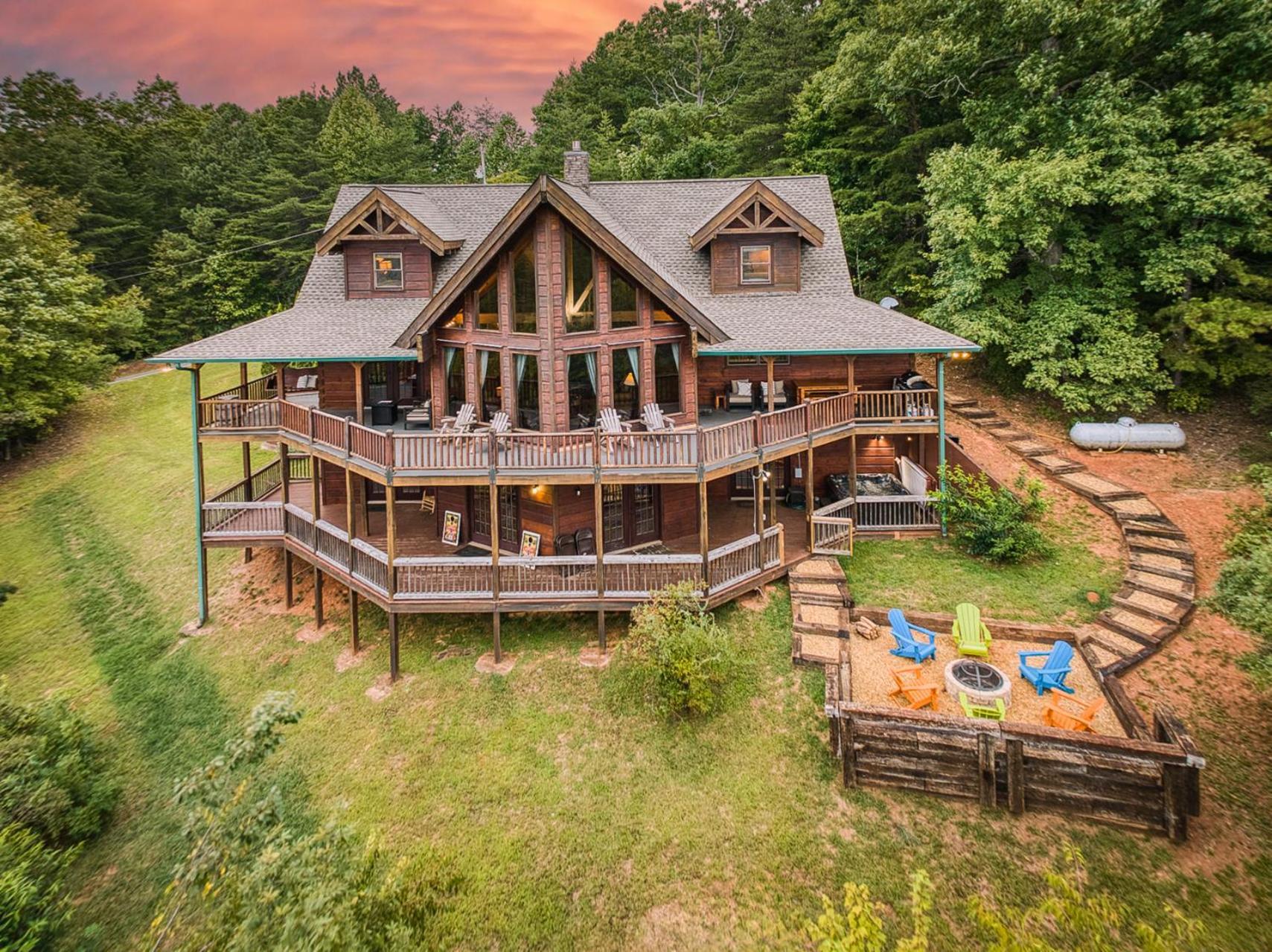 Sky High Lodge By Bk Stays. Large Cabin. Amazing Views. Game Room. Jacuzzi. Six Bedrooms. Sleeps 12 Blue Ridge Extérieur photo